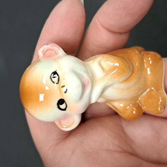 Vintage Napcoware anthropomorphic ceramic miniature Monkey figure marked Japan - Picture 2 of 6